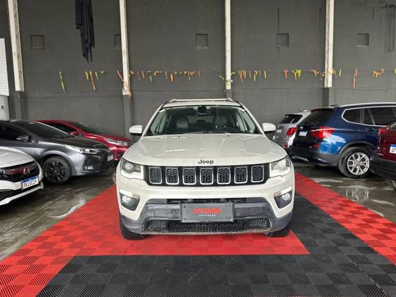 JEEP COMPASS 2.0 16V DIESEL LONGITUDE 4X4 AUTOMÁTICO JEEP COMPASS 2.0 16V DIESEL LONGITUDE 4X4 AUTOMÁTICO
